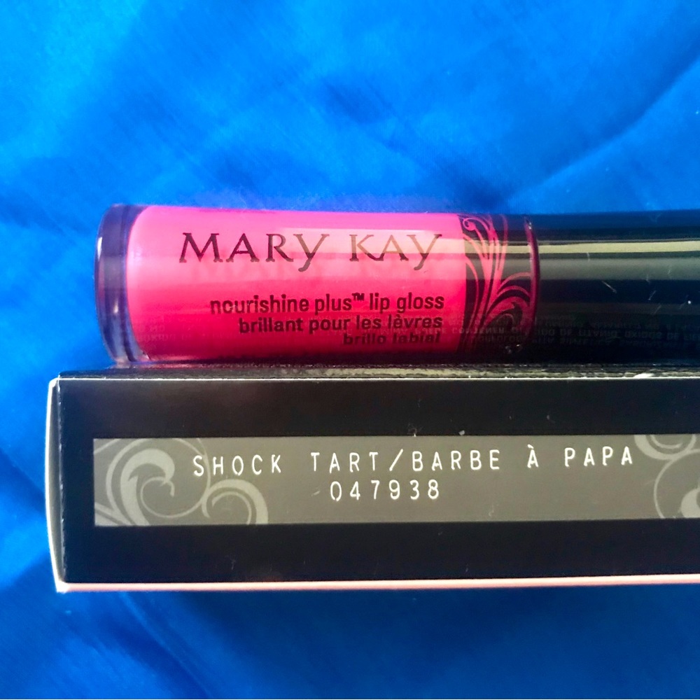 “Shock Tart” Mary Kay Nourishine Lip gloss discontinued